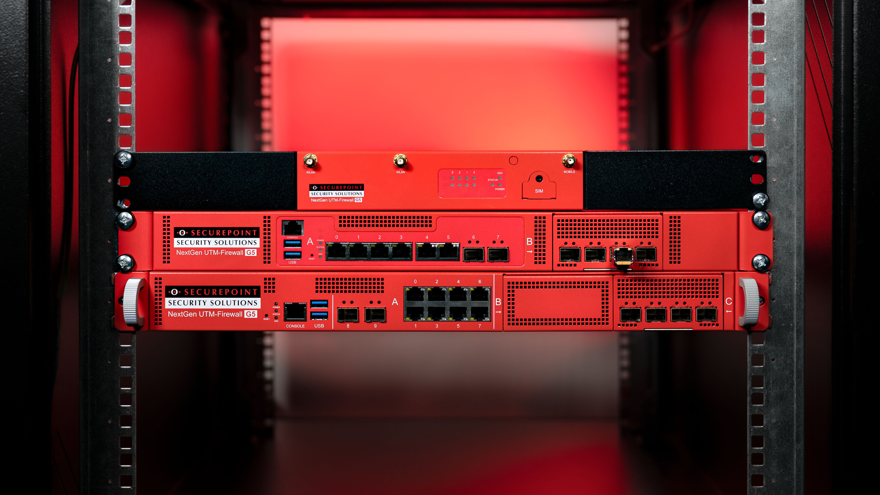 Securepoint UTM Firewall für Serverschränke UTM Firewall im Serverschrank