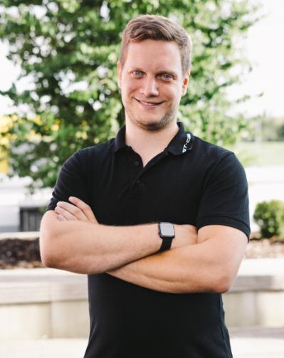 Geschäftsführer Micha Pfisterer von Ext-Com IT GmbH Portrait vom Geschäftsführer Micha Pfisterer von Ext-Com IT GmbH